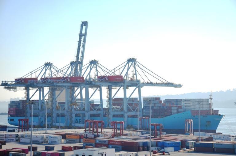 Desde el muelle: Maersk Lima.