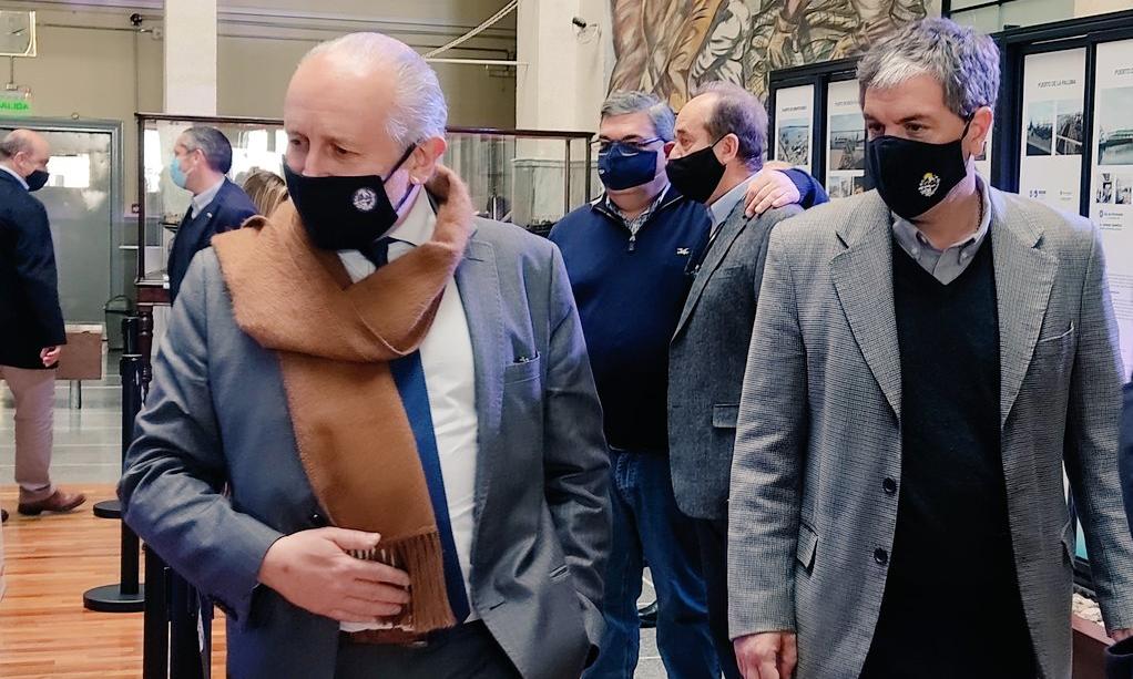 Autoridades en muestra de ANP.