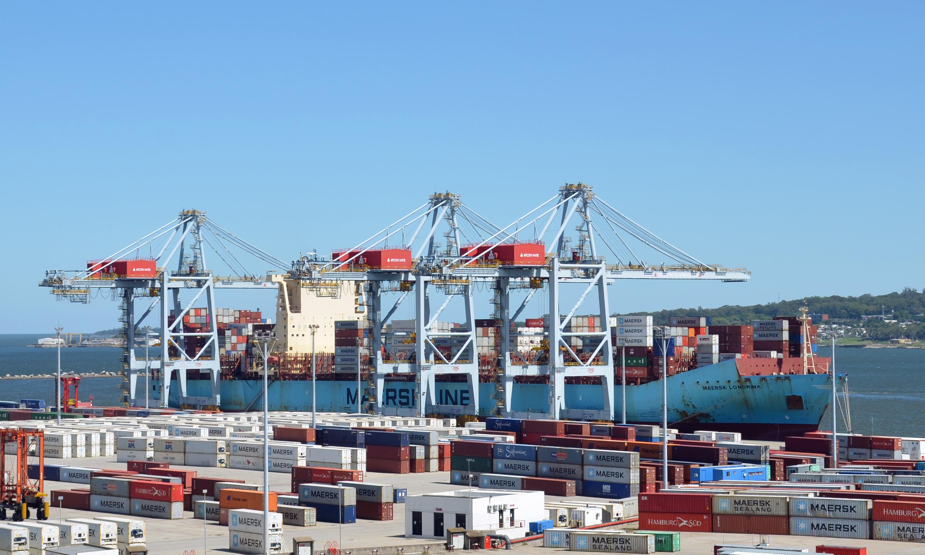 Buque portacontenedores MAERSK LONDRINA